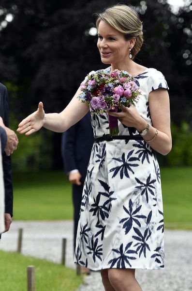 La-reine-Mathilde-de-Belgique-a-Waterloo-le-31-mai-2016.jpg