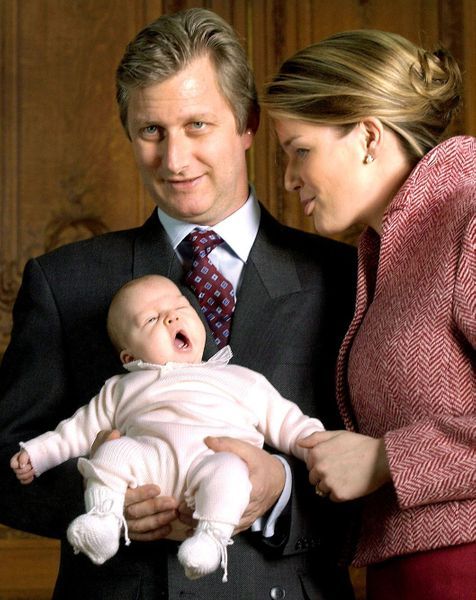 La-princesse-Elisabeth-de-Belgique-le-7-janvier-2002.jpg