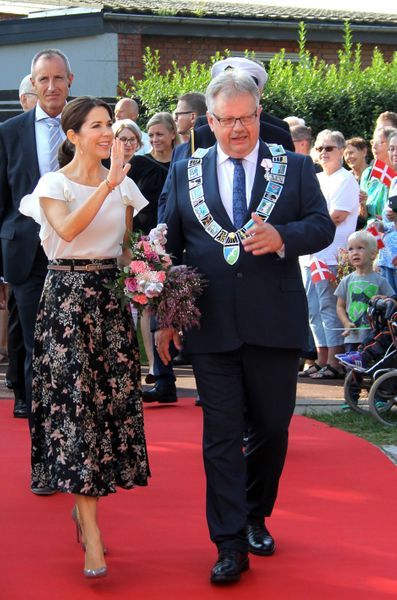 La-princesse-Mary-de-Danemark-a-Aabybro-le-15-septembre-2016.jpg