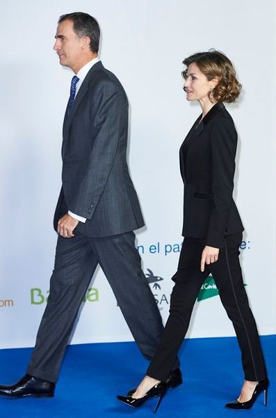 La-reine-Letizia-et-le-roi-Felipe-VI-d-Espagne-a-Madrid-le-24-novembre-2015.jpg