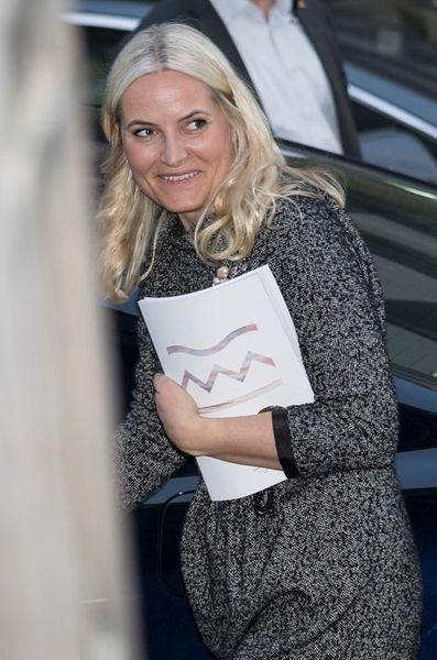 La-princesse-Mette-Marit-de-Norvege-a-Oslo-le-30-mars-2016.jpg