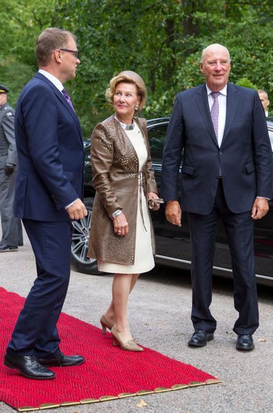 La-reine-Sonja-et-le-roi-Harald-V-de-Norvege-avec-le-Premier-ministre-finlandais-a-Helsinki-le-6-septembre-2016.jpg