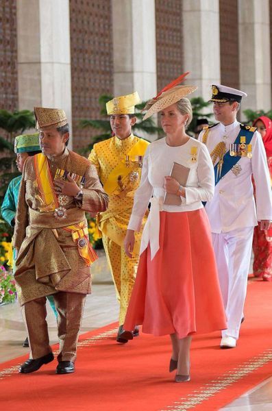 Le-Prince-Edward-Et-Sophie-De-Wessex-Au-Jubile-D-or-Du-Sultan-De-Brunei-Le-5-Octobre-2017-7.jpg