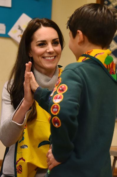 Kate-Middleton-Scouts-North-Wootton-14-Dec-2016-04.jpg