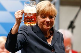 Angela-Merkel-vacances-en-campagne-elect