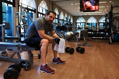 Saad Hariri chez lui, dans la salle de sport où il s’entraîne chaque matin.