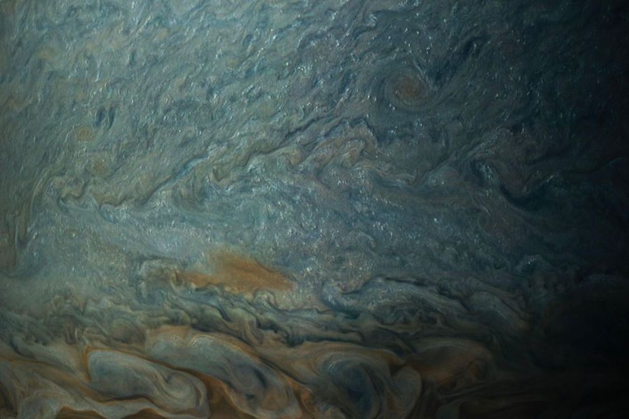 Planète Jupiter vue depuis la sonde Juno  18623487dd-1457591727640189-1834857923213104354-o