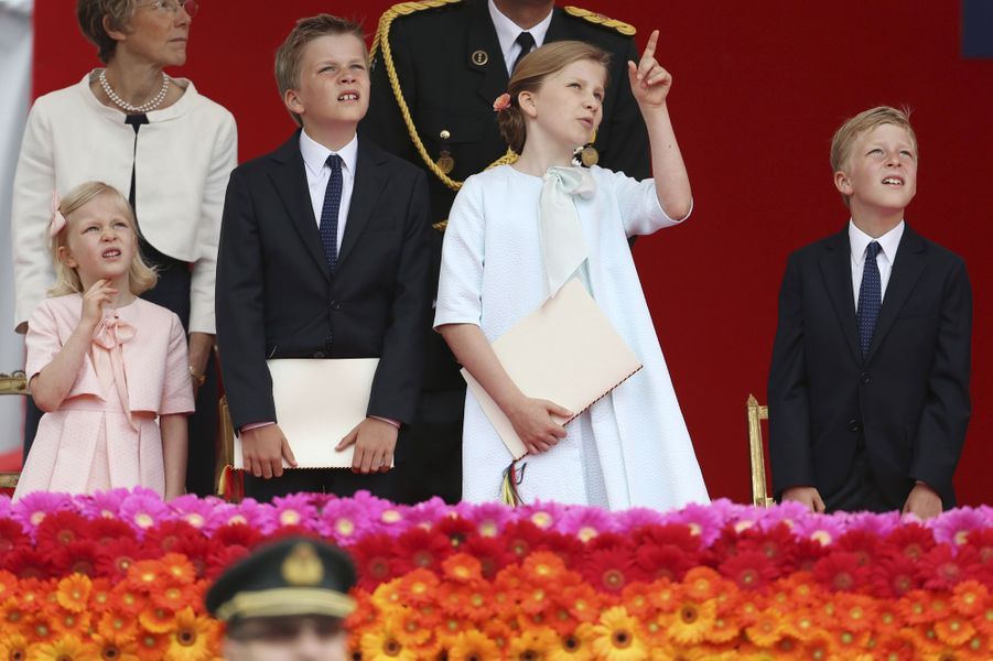 La-princesse-Elisabeth-de-Belgique-lors-de-la-fete-nationale-le-21-juillet-2014.jpg