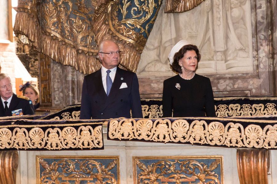 La-reine-Silvia-et-le-roi-Carl-XVI-Gustaf-de-Suede-a-Stockholm-le-13-septembre-2016.jpg