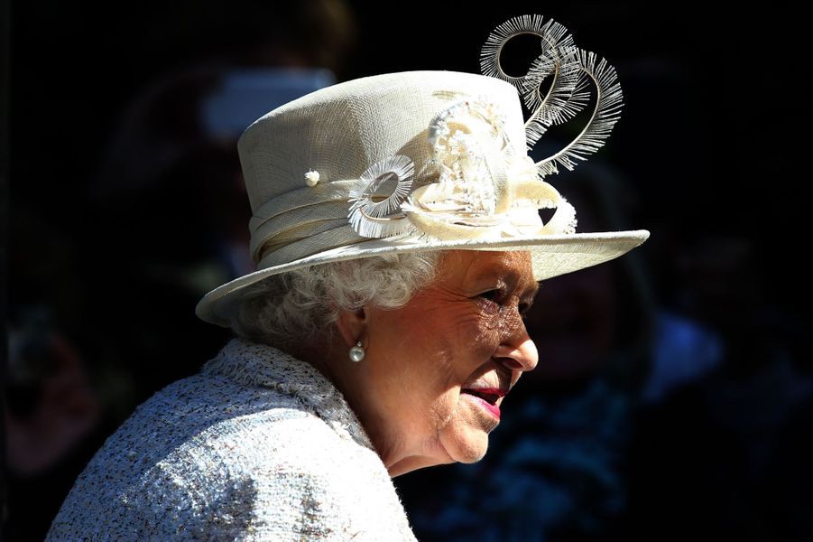La-reine-Elizabeth-II-a-Balmoral-le-8-aout-2016.jpg
