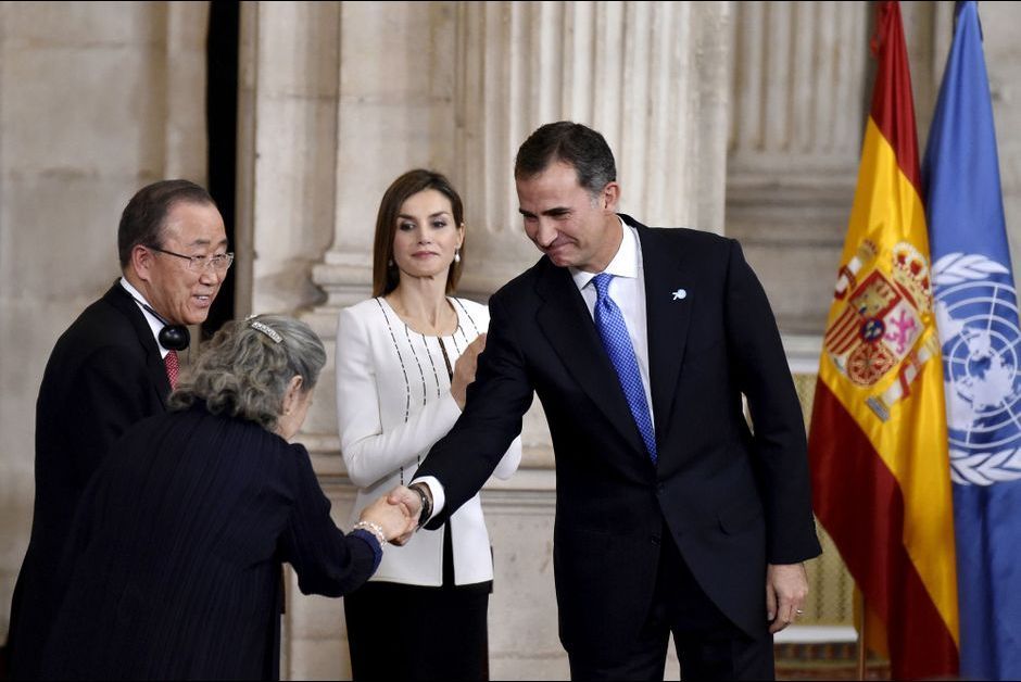 La-reine-Letizia-et-le-roi-Felipe-VI-d-Espagne-avec-Ban-Ki-moon-et-sa-femme-au-Palais-royal-a-Madrid-le-29-octobre-2015.jpg