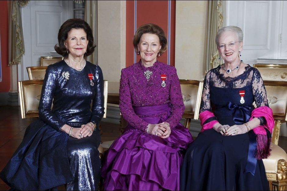 Les-reines-Silvia-de-Suede-Sonja-de-Norvege-et-Margrethe-II-de-Danemark-a-Oslo-le-17-janvier-2016.jpg