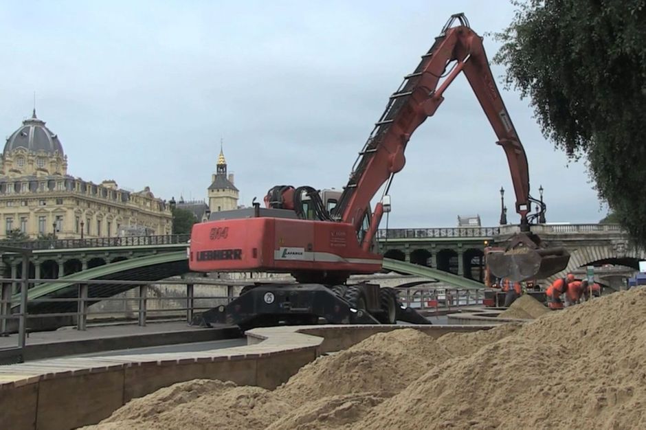 Coup d'envoi ce lundi - Paris Plages - Le sable est arrivé